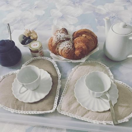 Arche Bed & Breakfast Salerno Ruang foto