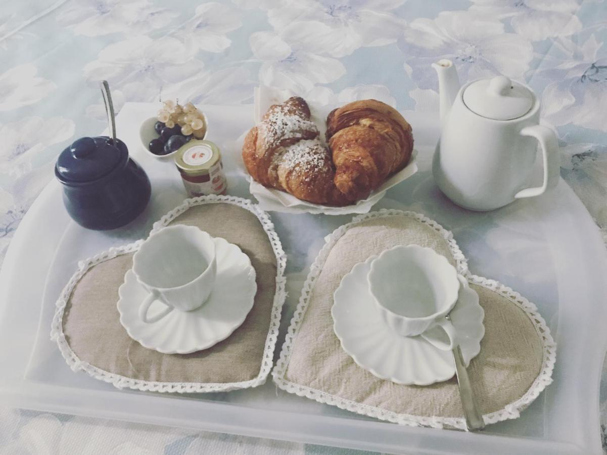 Arche Bed & Breakfast Salerno Ruang foto