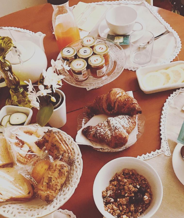 Arche Bed & Breakfast Salerno Bagian luar foto